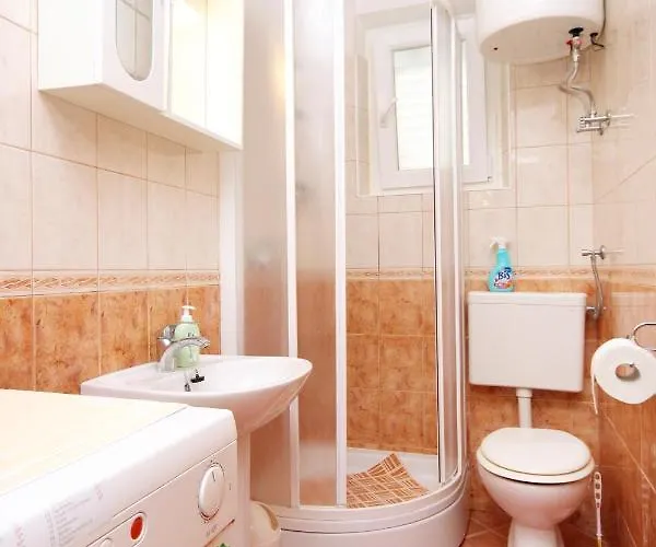 Appartamento By The Sea Zrnovska Banja, - 194 *